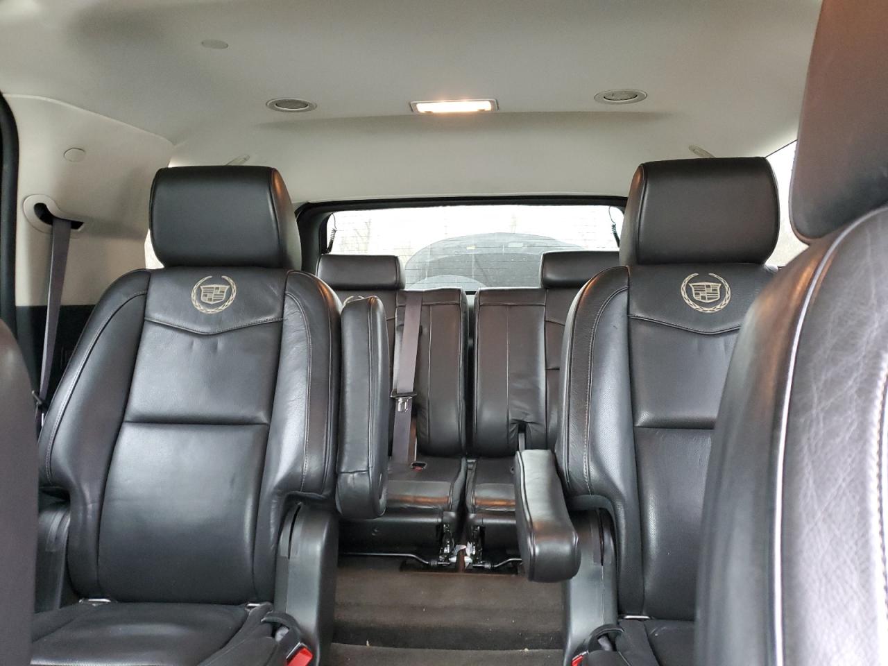 2014 Cadillac Escalade Platinum VIN: 1GYS4DEF1ER111025 Lot: 92426925