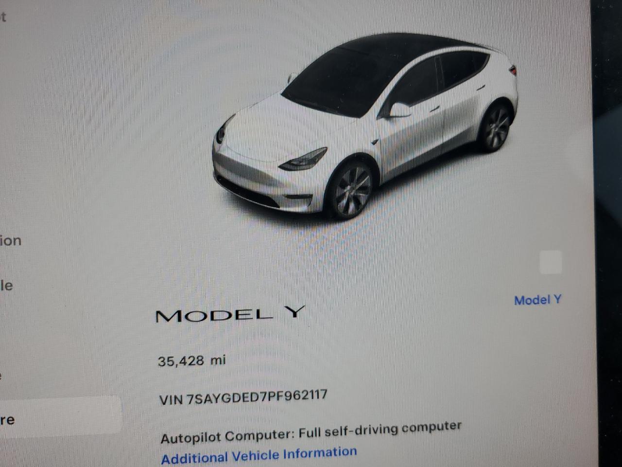 2023 Tesla Model Y VIN: 7SAYGDED7PF962117 Lot: 90250915