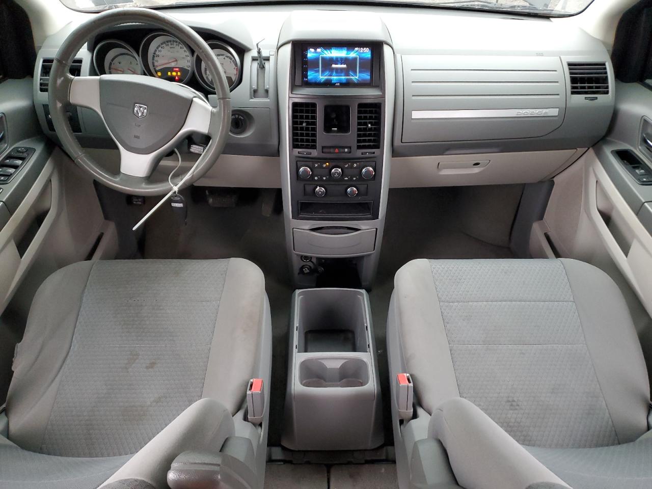 2010 Dodge Grand Caravan Hero VIN: 2D4RN3D18AR349897 Lot: 92190205