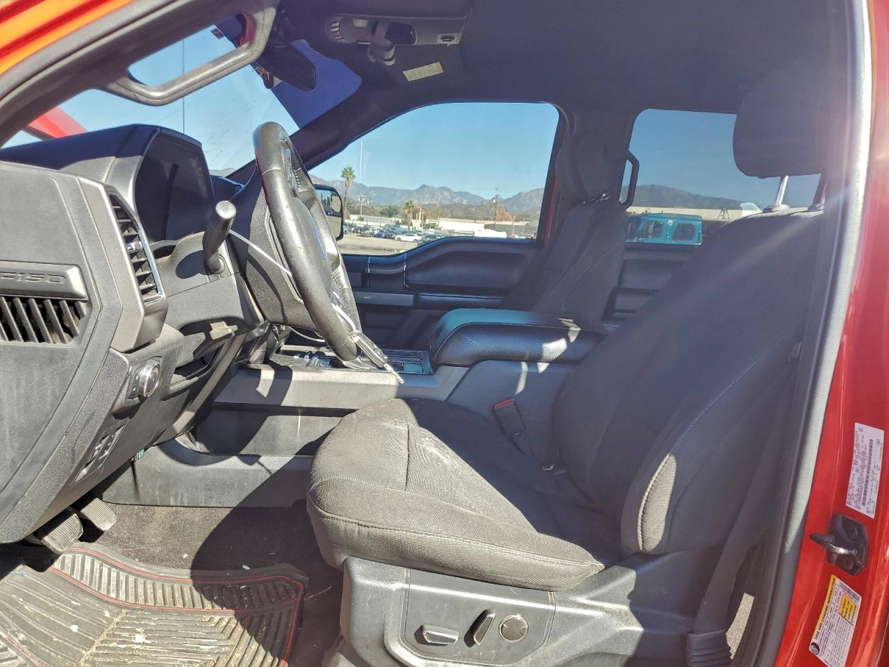 2018 Ford F150 Supercrew VIN: 1FTEW1CP0JKF14911 Lot: 94747375