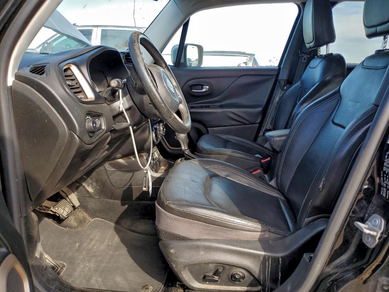 2015 Jeep Renegade Limited VIN: ZACCJBDT0FPB67422 Lot: 94139905