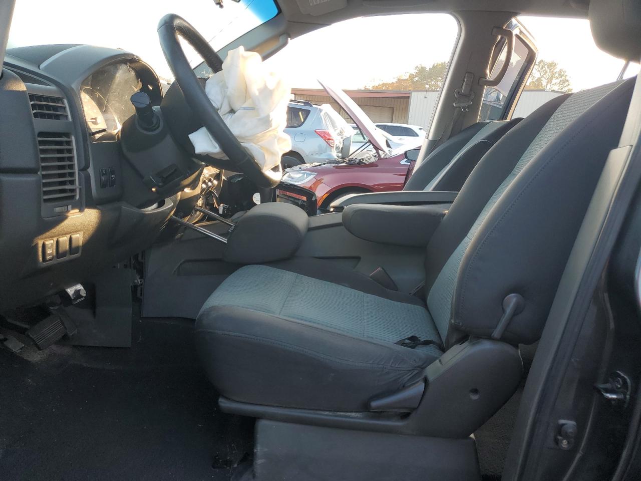 2005 Nissan Titan Xe VIN: 1N6BA07A25N548657 Lot: 92098735