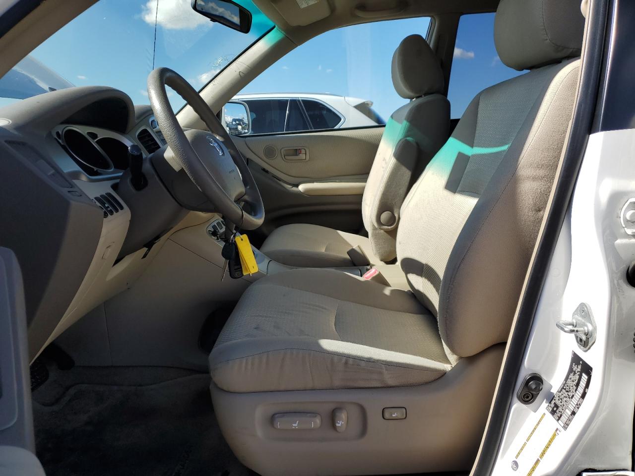 2004 Toyota Highlander Base VIN: JTEGP21A440020640 Lot: 93428235