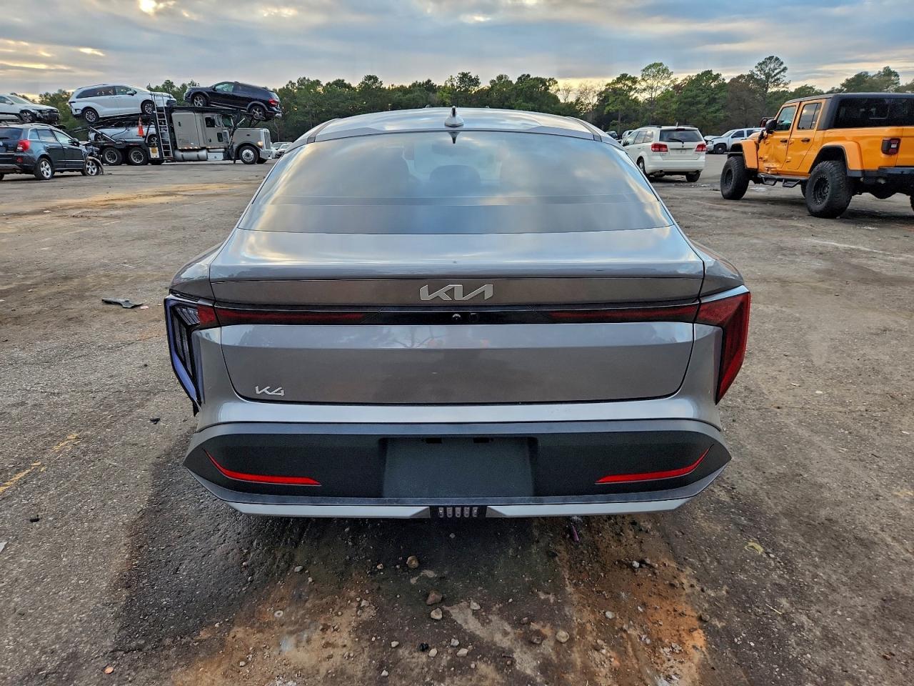 2025 Kia K4 Lx VIN: 3KPFT4DE1SE188214 Lot: 93960575