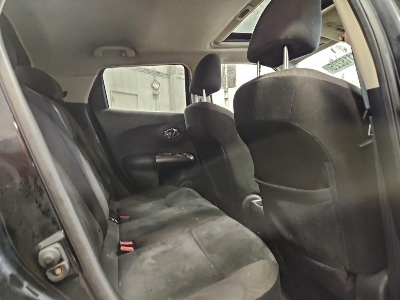 2011 Nissan Juke S VIN: JN8AF5MV1BT011181 Lot: 94118225