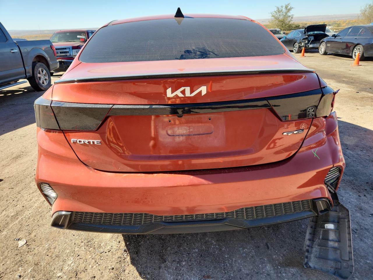 2023 Kia Forte Gt Line VIN: 3KPF54AD8PE651737 Lot: 91210575