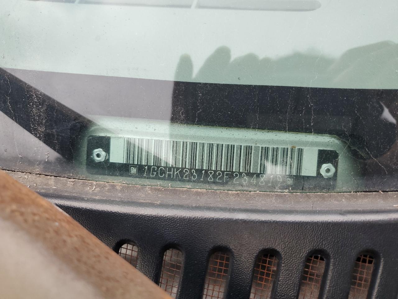 2002 Chevrolet Silverado Flatbed Truck VIN: 1GCHK23182F234819 Lot: 93542685