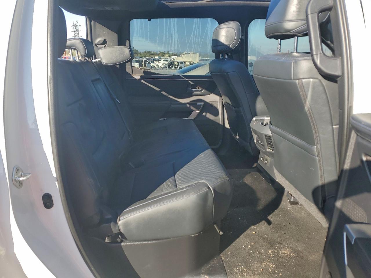 2022 Toyota Tundra Crewmax Platinum VIN: 5TFNA5DB7NX031983 Lot: 94553785