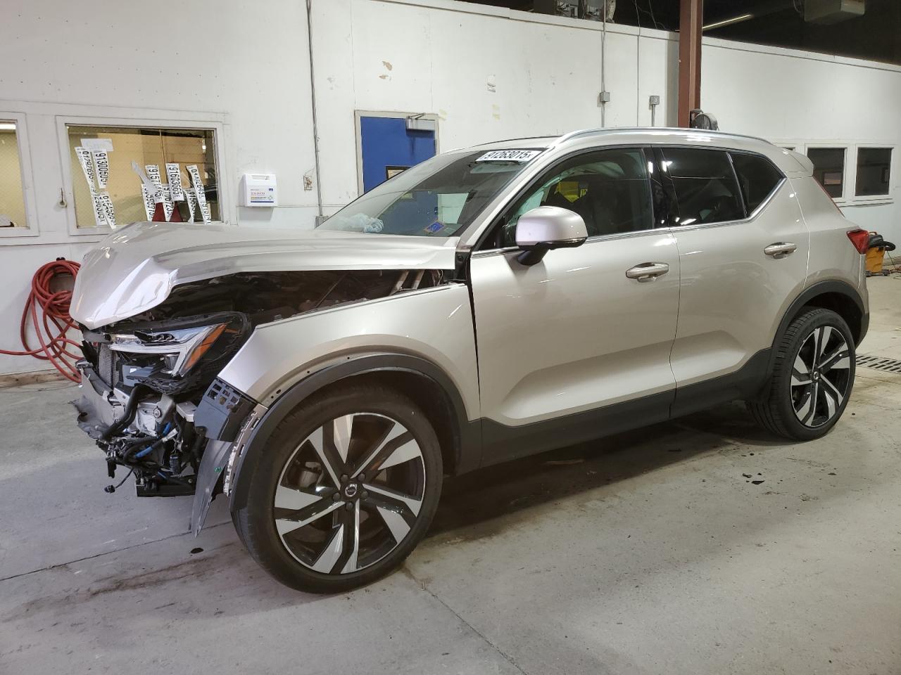 2023 Volvo Xc40 Ultimate