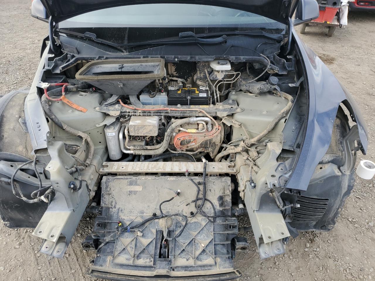 2020 Tesla Model Y VIN: 5YJYGDEE7LF051415 Lot: 92193365