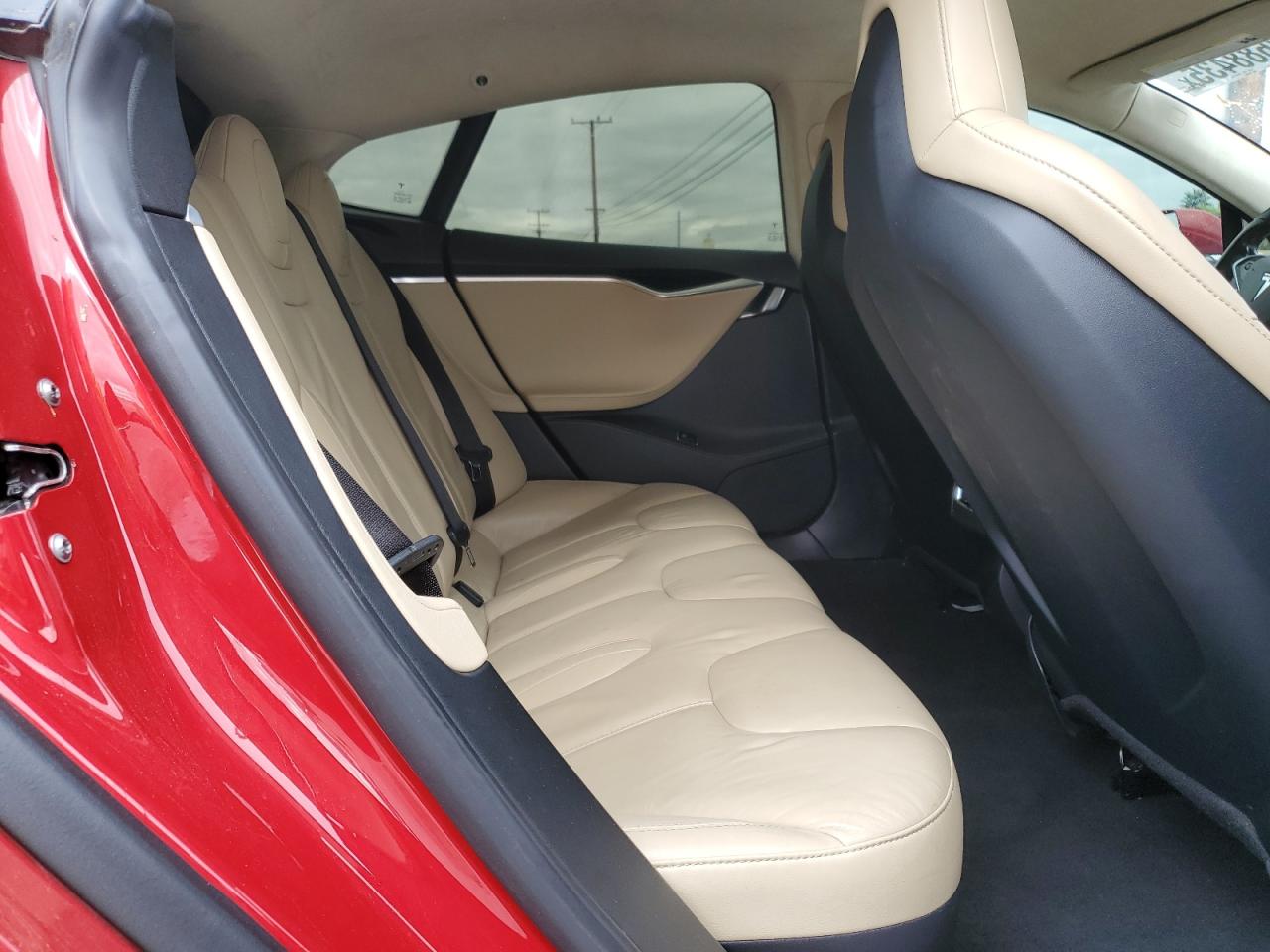 2013 Tesla Model S VIN: 5YJSA1CG1DFP23304 Lot: 68688435