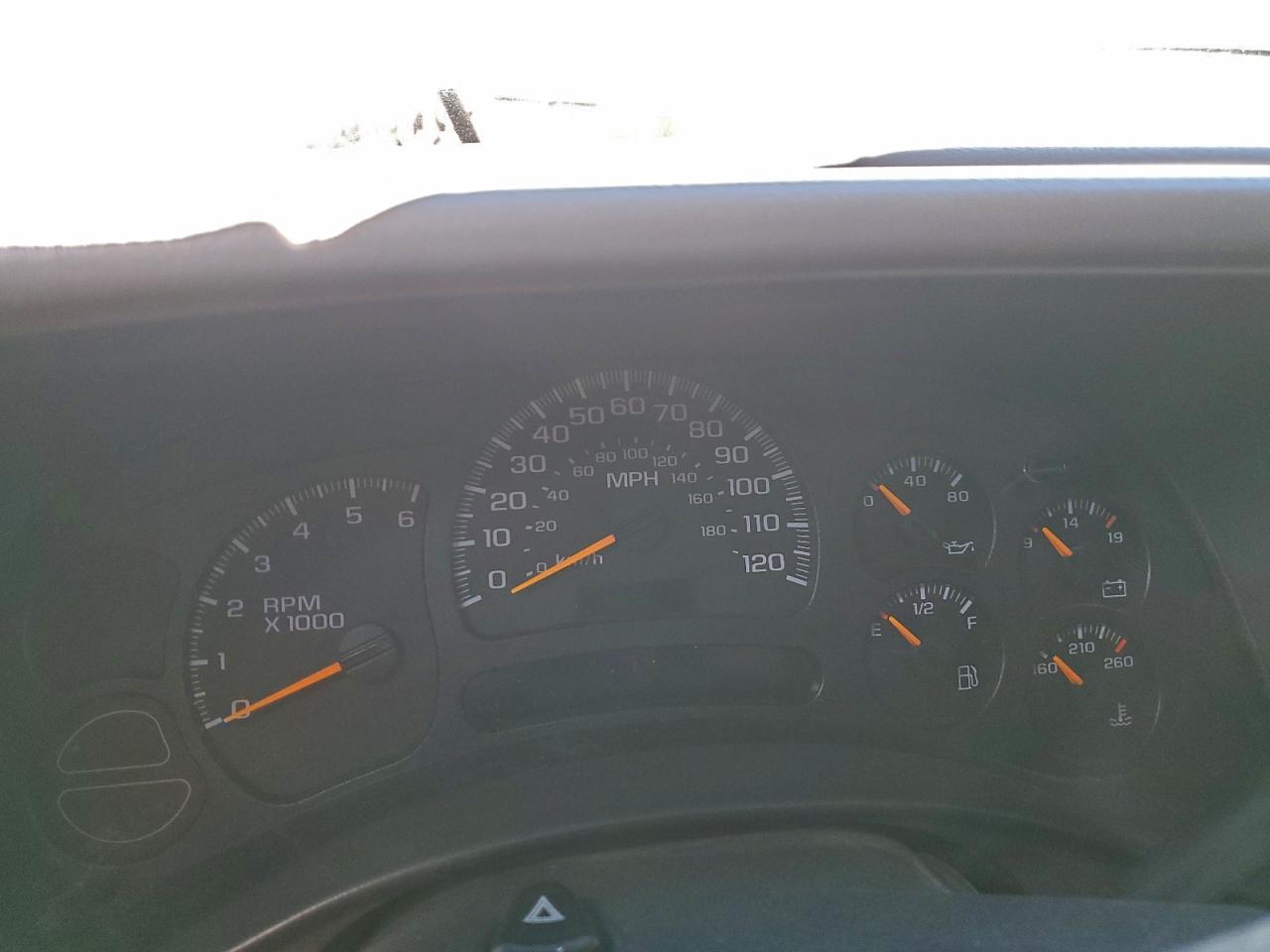 2004 Chevrolet Silverado K1500 VIN: 2GCEK19T441106965 Lot: 94267805