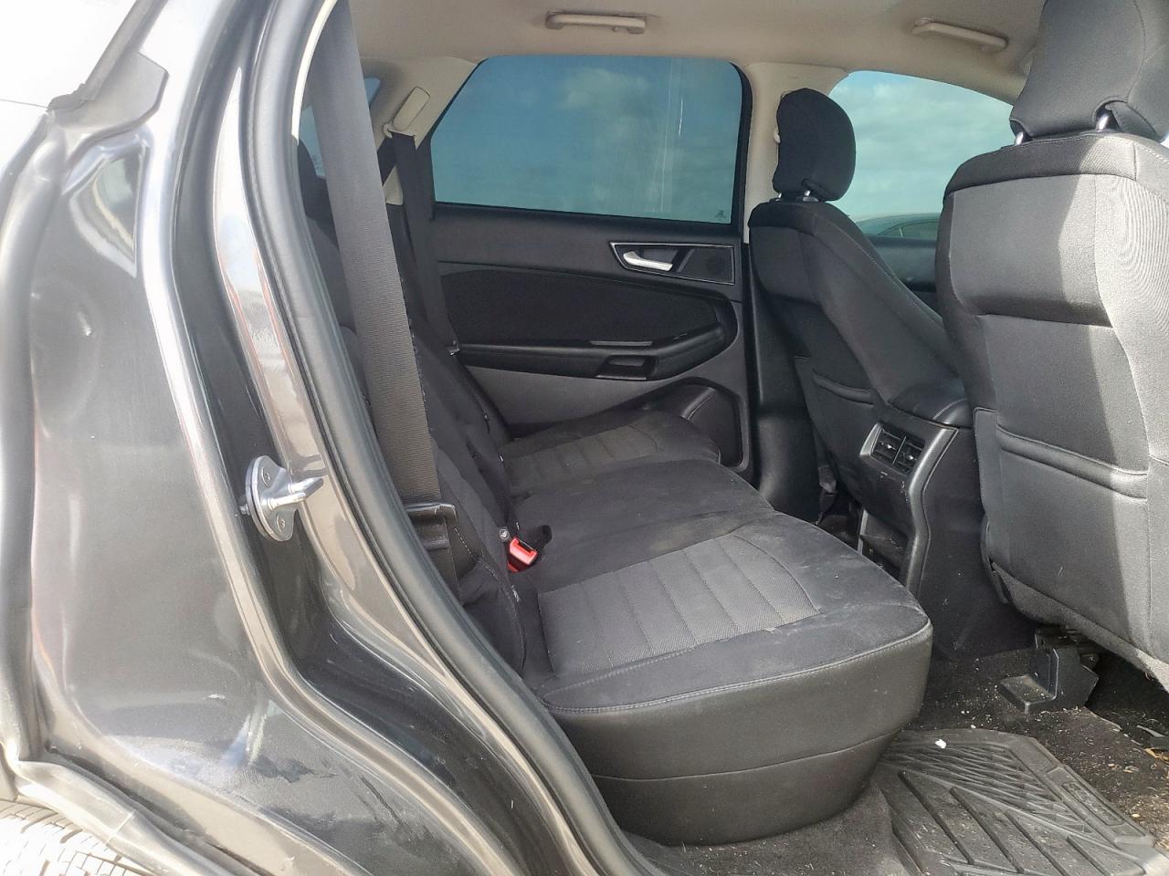 2018 Ford Edge Se VIN: 2FMPK3G96JBC62082 Lot: 92285035