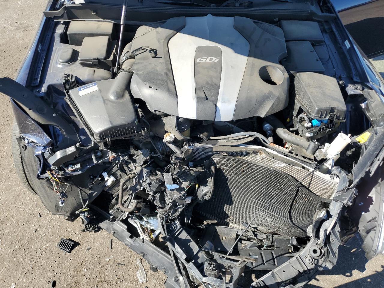 2012 Hyundai Genesis 3.8L VIN: KMHGC4DD6CU206930 Lot: 92570305