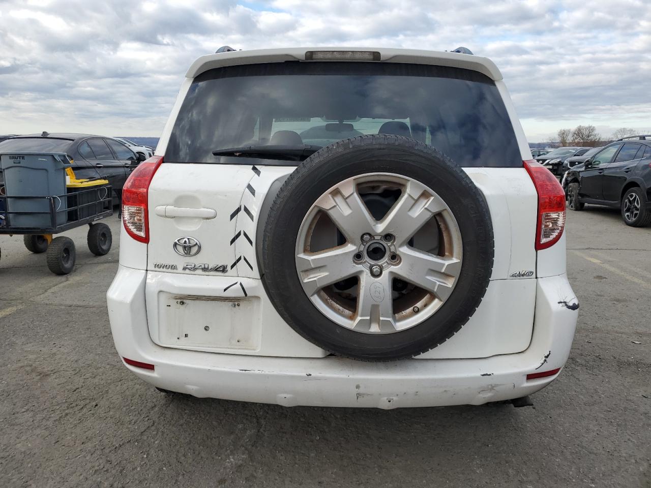 2007 Toyota Rav4 Sport VIN: JTMBD32V975064204 Lot: 92900745