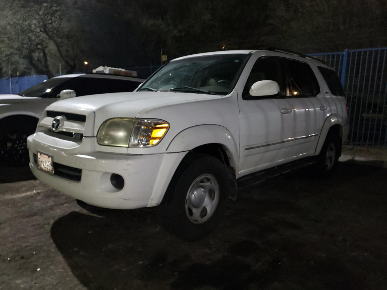 284388 TOYOTA SEQUOIA Photo 1