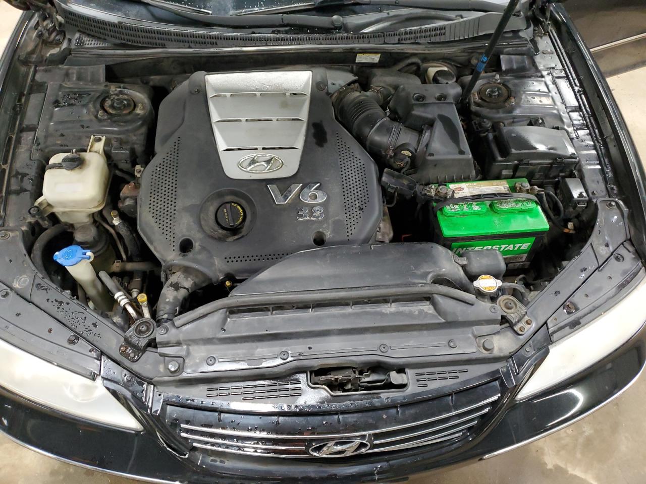 2008 Hyundai Azera Se VIN: KMHFC46F38A309922 Lot: 92654985