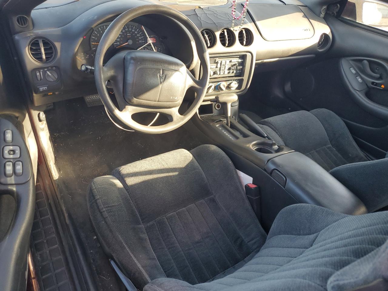 2000 Pontiac Firebird VIN: 2G2FS22K1Y2102369 Lot: 92342035