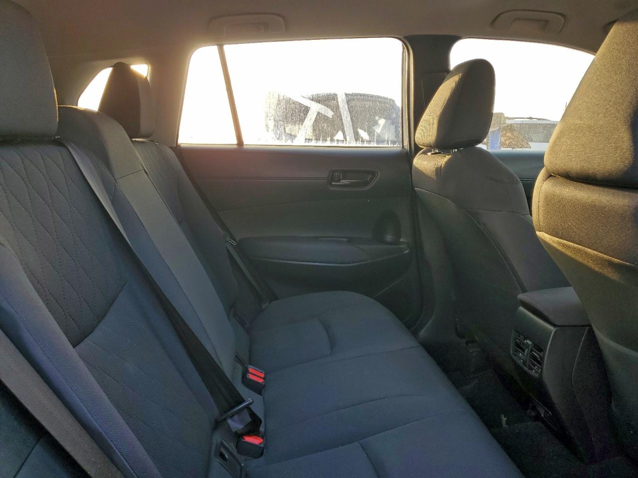 2024 Toyota Corolla Cross Le VIN: 7MUCAABG7RV085803 Lot: 93931285