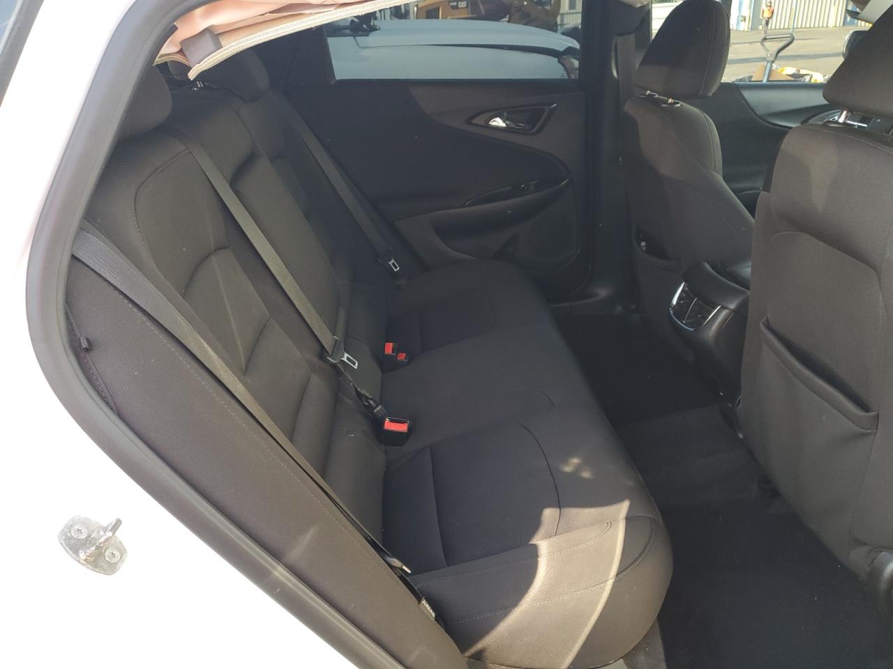 2018 Chevrolet Malibu Lt VIN: 1G1ZD5ST0JF241922 Lot: 93696645