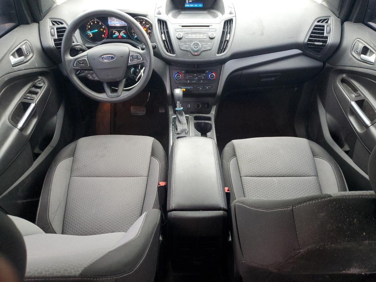 2017 Ford Escape Se VIN: 1FMCU9GD6HUC92445 Lot: 92545545