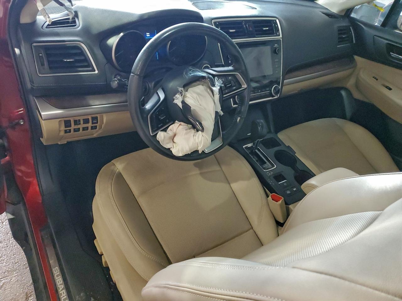 2018 Subaru Outback 2.5I Limited VIN: 4S4BSANC4J3262417 Lot: 94547315