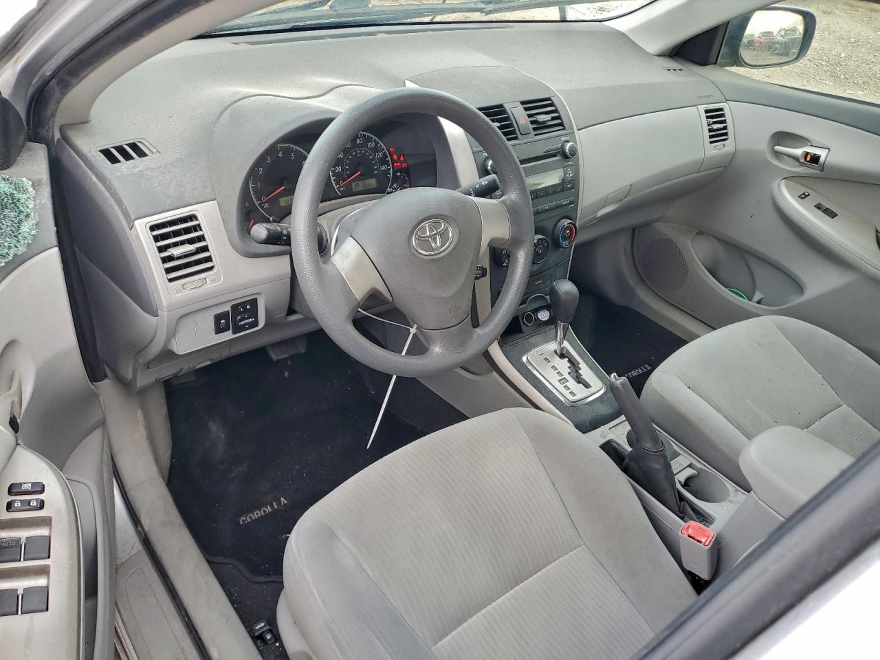 2010 Toyota Corolla Base VIN: 1NXBU4EE3AZ194733 Lot: 93863245