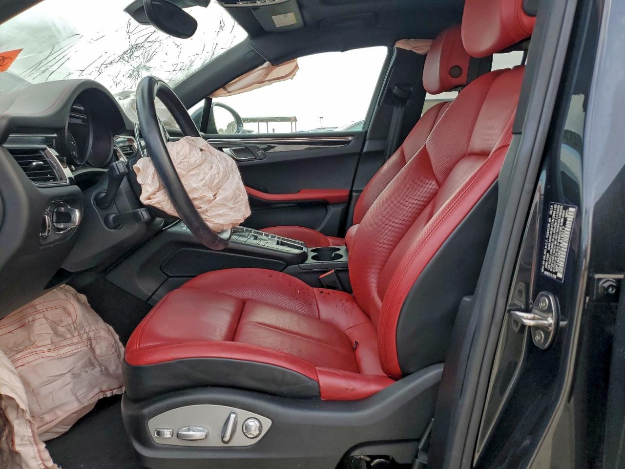 2018 Porsche Macan VIN: WP1AA2A57JLB19217 Lot: 93439205