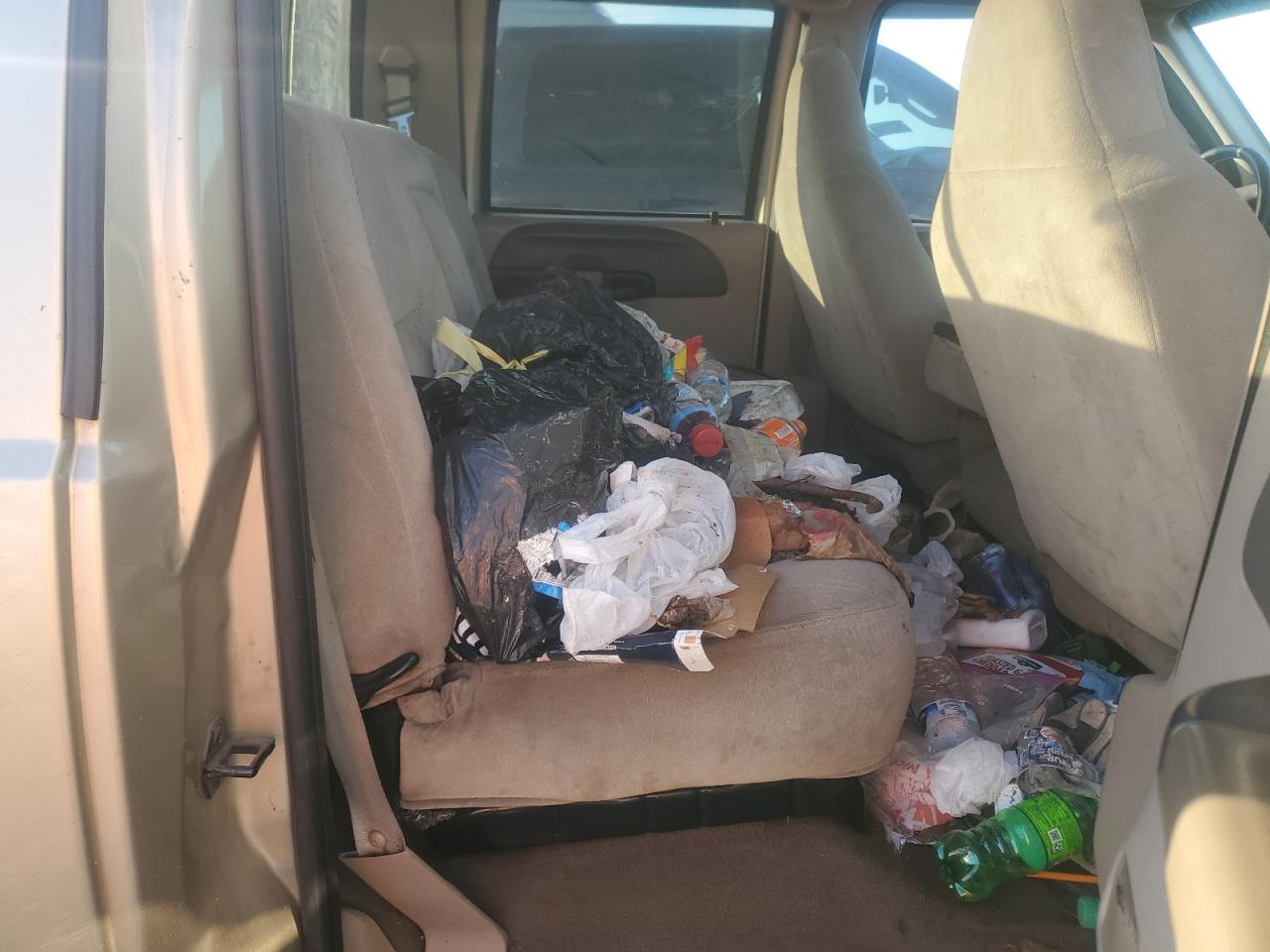 2001 Ford F350 Super Duty VIN: 1FTWW33F11ED23648 Lot: 90725185