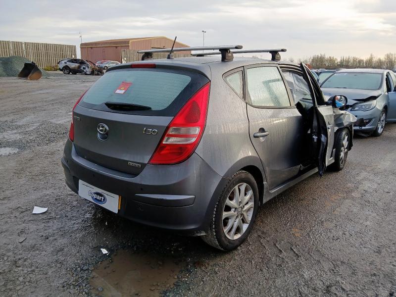 2011 HYUNDAI I30 1.6 CRDI COMFORT 5DR AUTO