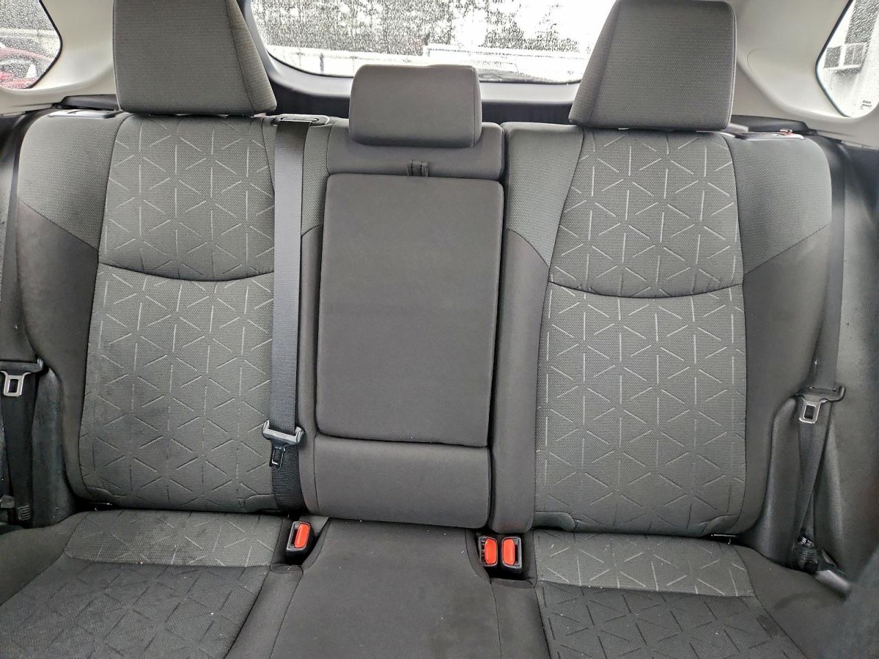 2022 Toyota Rav4 Xle VIN: 2T3W1RFV3NC205234 Lot: 94188135