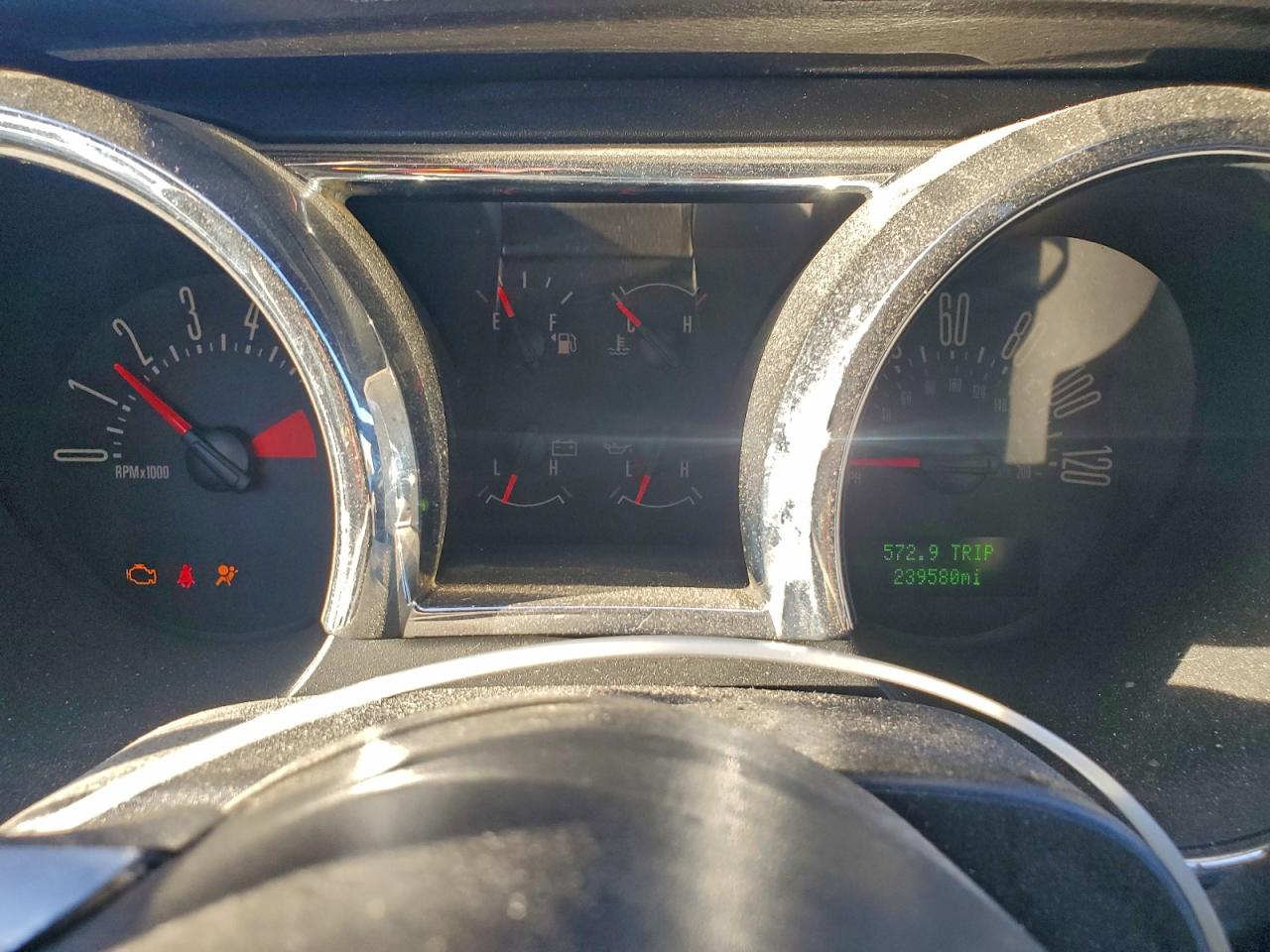 2005 Ford Mustang Gt VIN: 1ZVFT82H755152433 Lot: 93753795