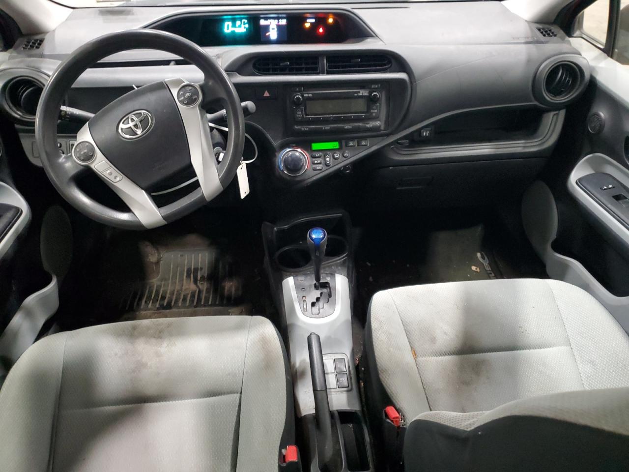 2013 Toyota Prius C VIN: JTDKDTB38D1552738 Lot: 92690405