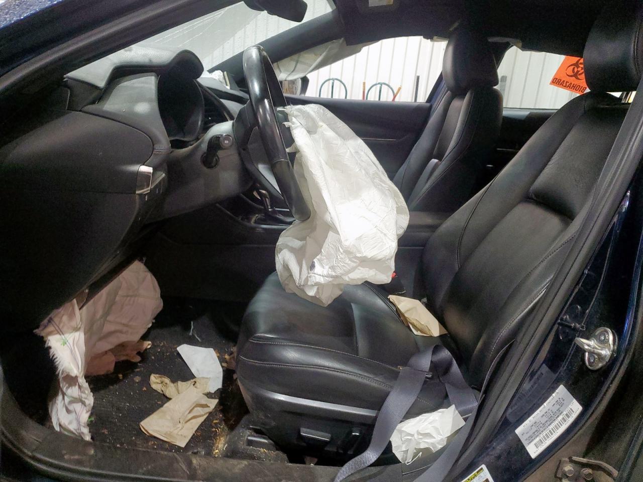 2019 Mazda 3 Preferred VIN: JM1BPAMM8K1143735 Lot: 92679145