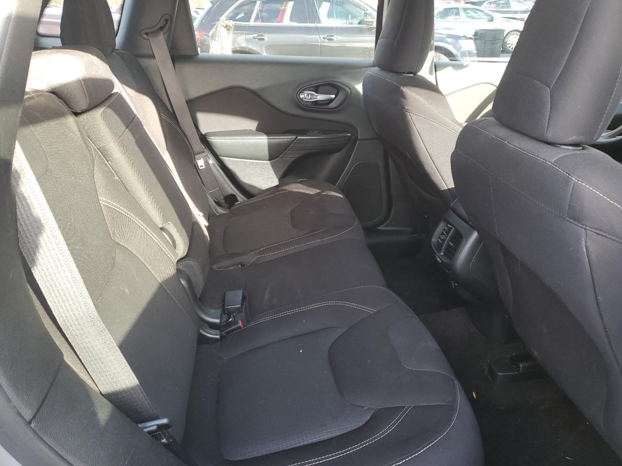 2015 Jeep Cherokee Latitude VIN: 1C4PJMCSXFW793197 Lot: 91765805