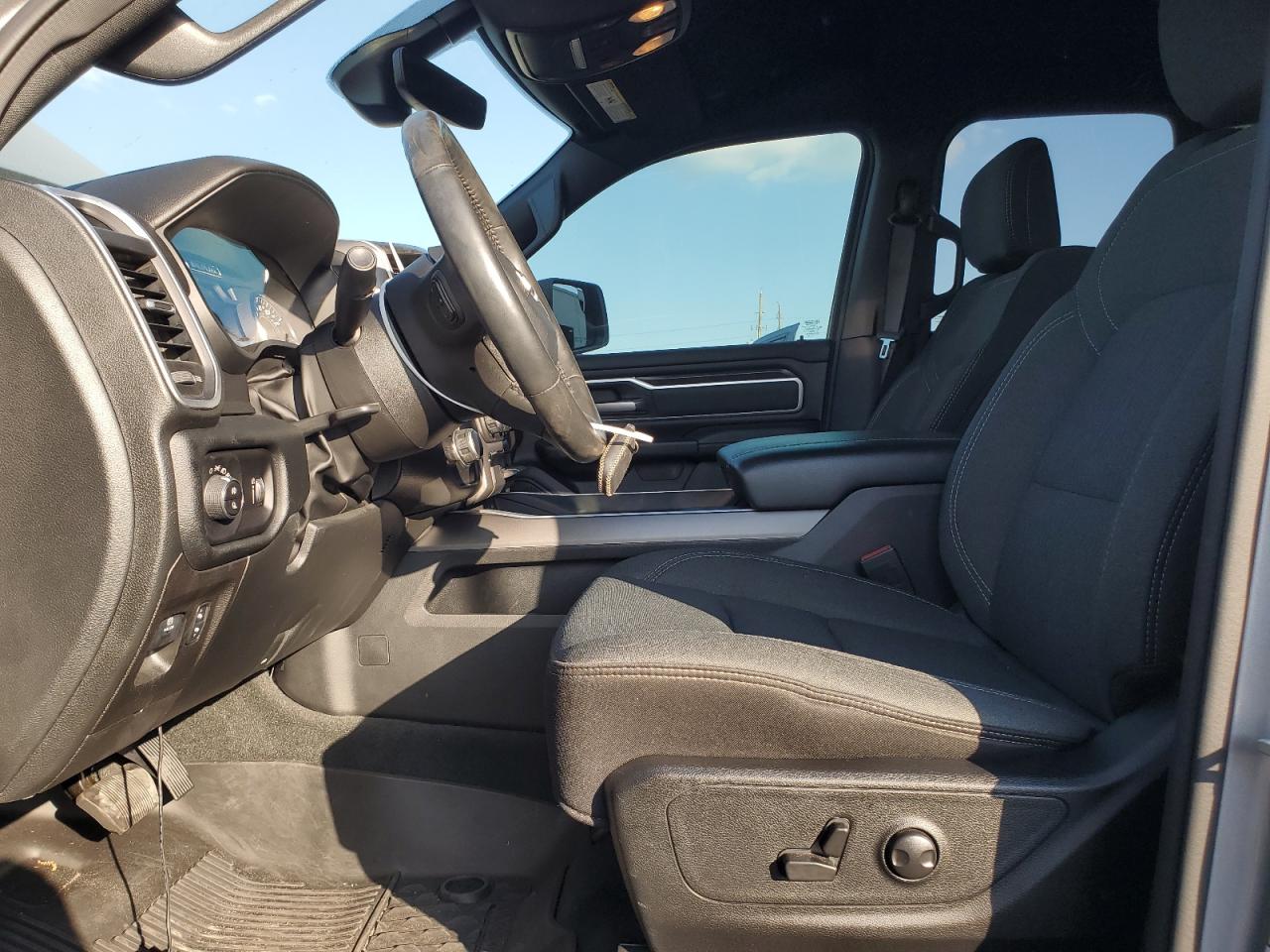 2022 Ram 1500 Big Horn/Lone Star VIN: 1C6RREBT7NN153039 Lot: 93529485