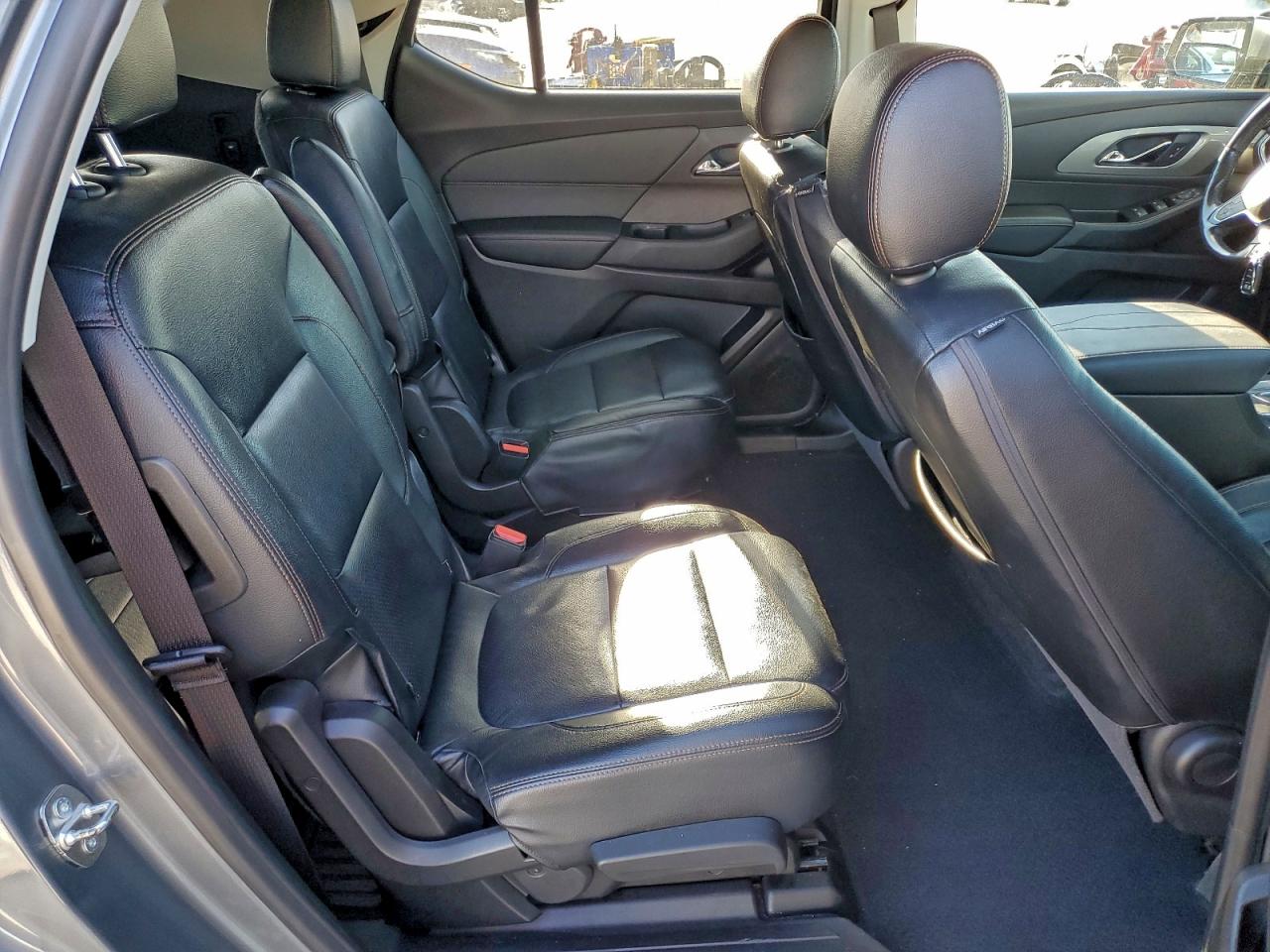 2019 Chevrolet Traverse Lt VIN: 1GNERGKW7KJ319678 Lot: 94323845