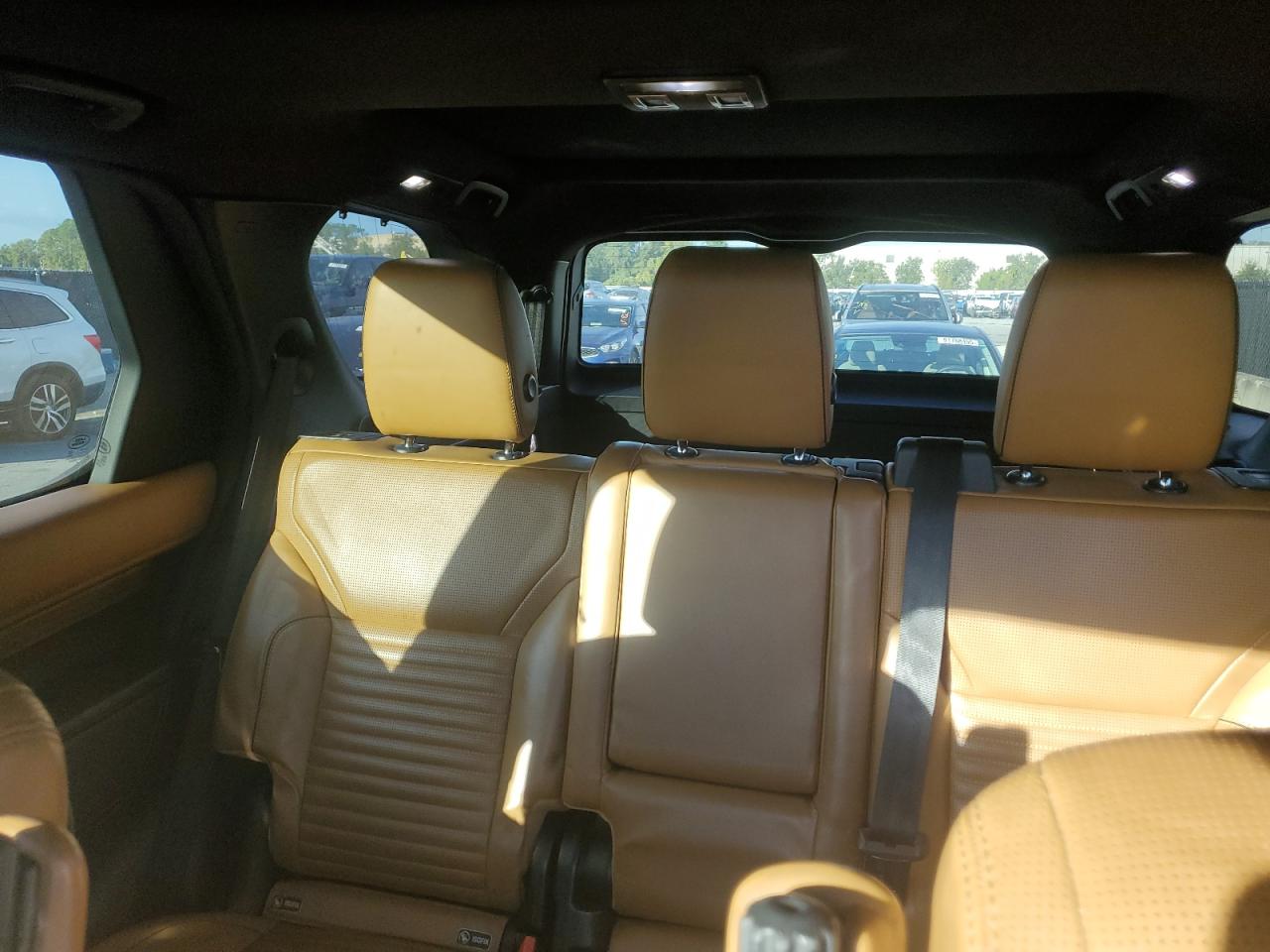 2017 Land Rover Discovery Hse Luxury VIN: SALRHBBVXHA038029 Lot: 91856205