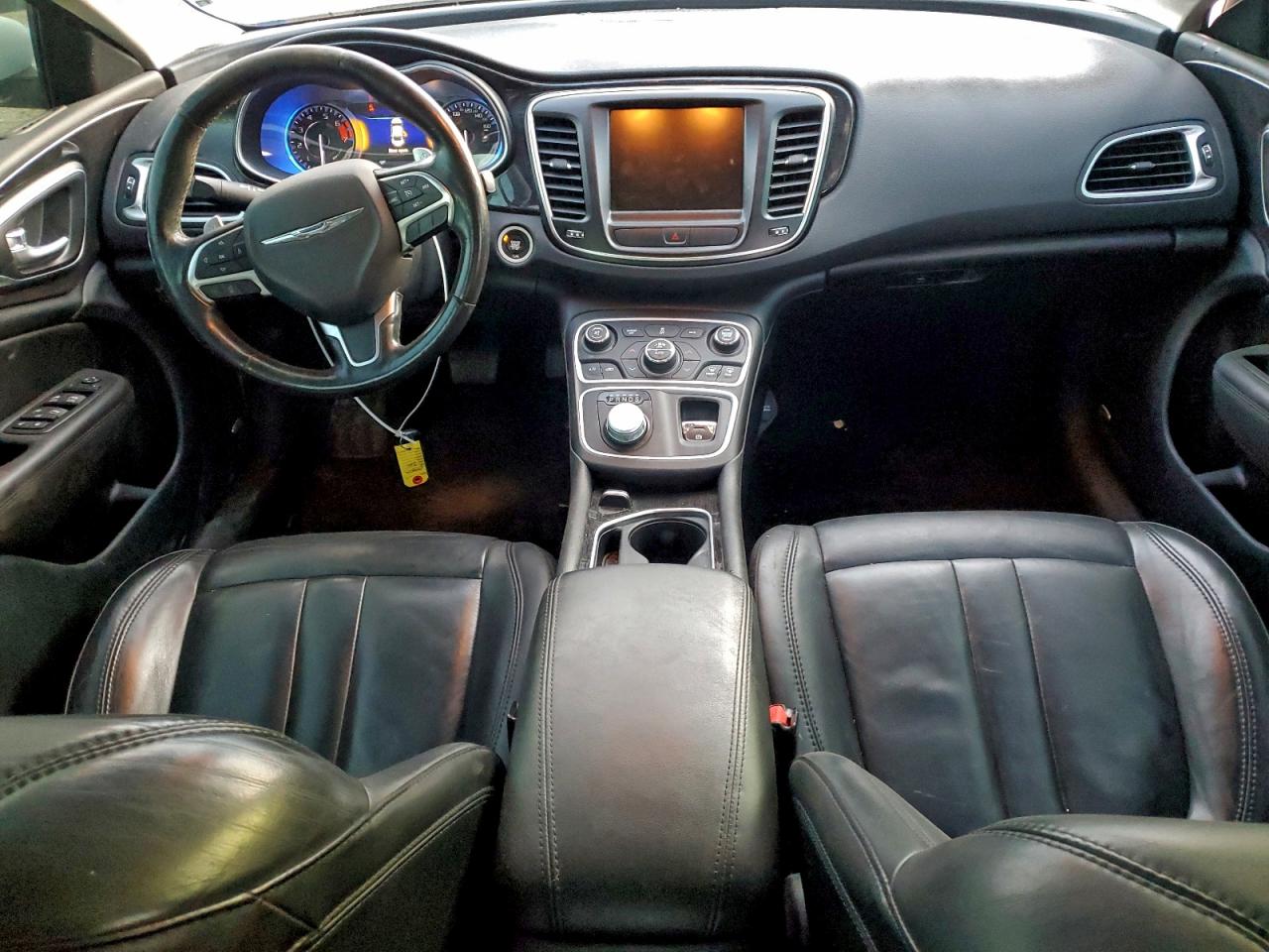 2016 Chrysler 200 C VIN: 1C3CCCCG2GN187208 Lot: 92811425