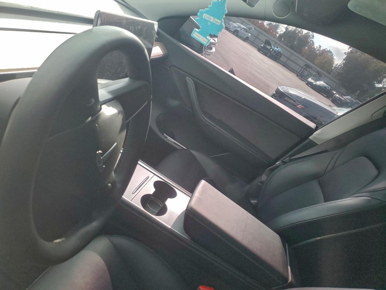 2022 Tesla Model Y VIN: 7SAYGDEF3NF366341 Lot: 94702815