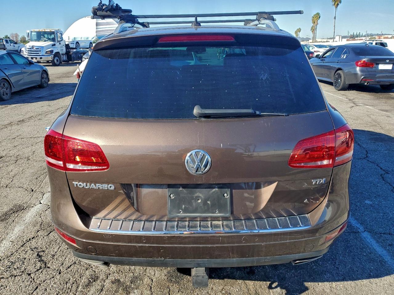 2014 Volkswagen Touareg V6 Tdi VIN: WVGEP9BP4ED004709 Lot: 94182655