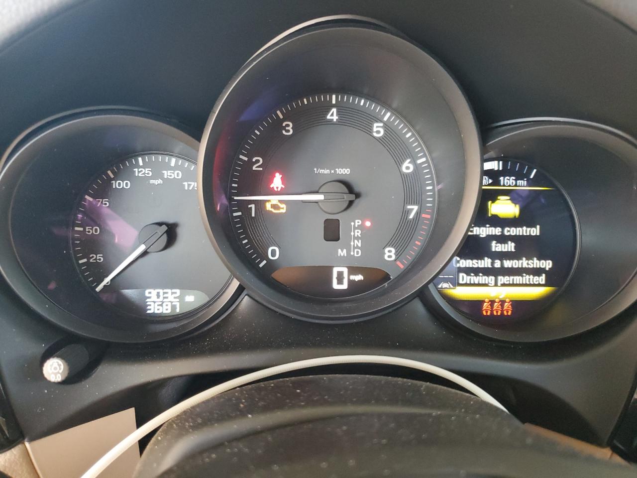 2024 Porsche Macan Base VIN: WP1AA2A50RLB19393 Lot: 90737905