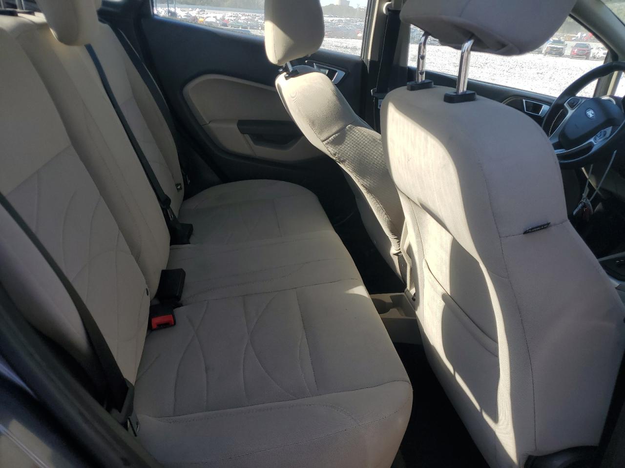 2014 Ford Fiesta Se VIN: 3FADP4BJ5EM189104 Lot: 92237055