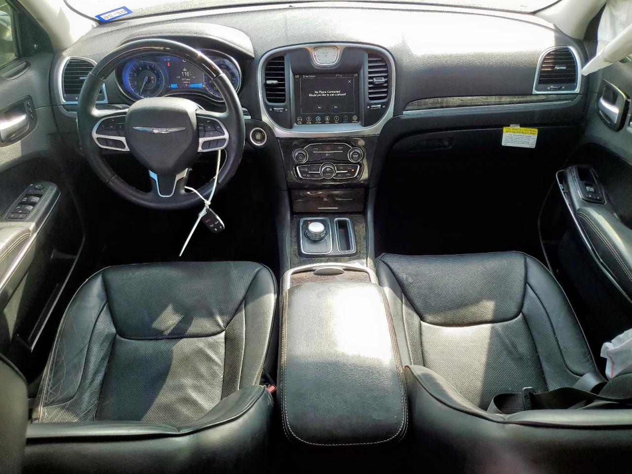 2018 Chrysler 300 Limited VIN: 2C3CCAEG5JH130034 Lot: 93379055