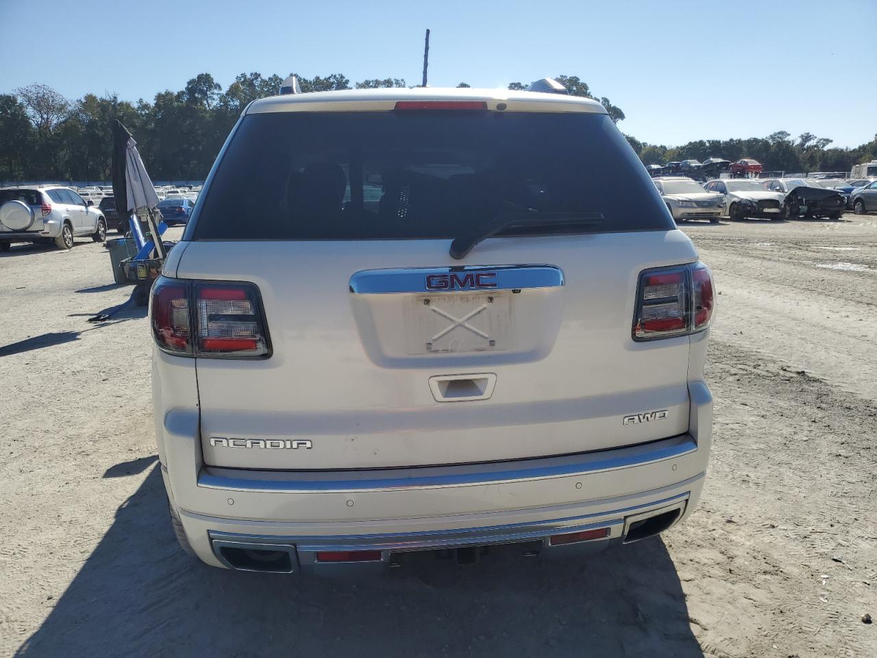 2015 GMC Acadia Denali VIN: 1GKKVTKD7FJ165160 Lot: 92942725