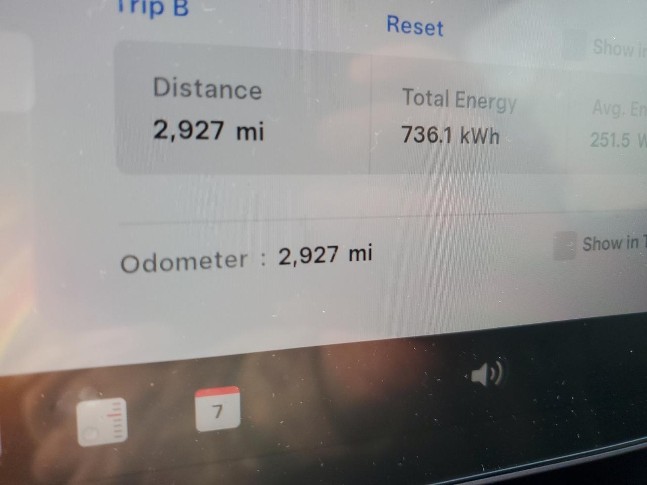 2026 Tesla Model Y VIN: 7SAYGDEE6TF414824 Lot: 90368275