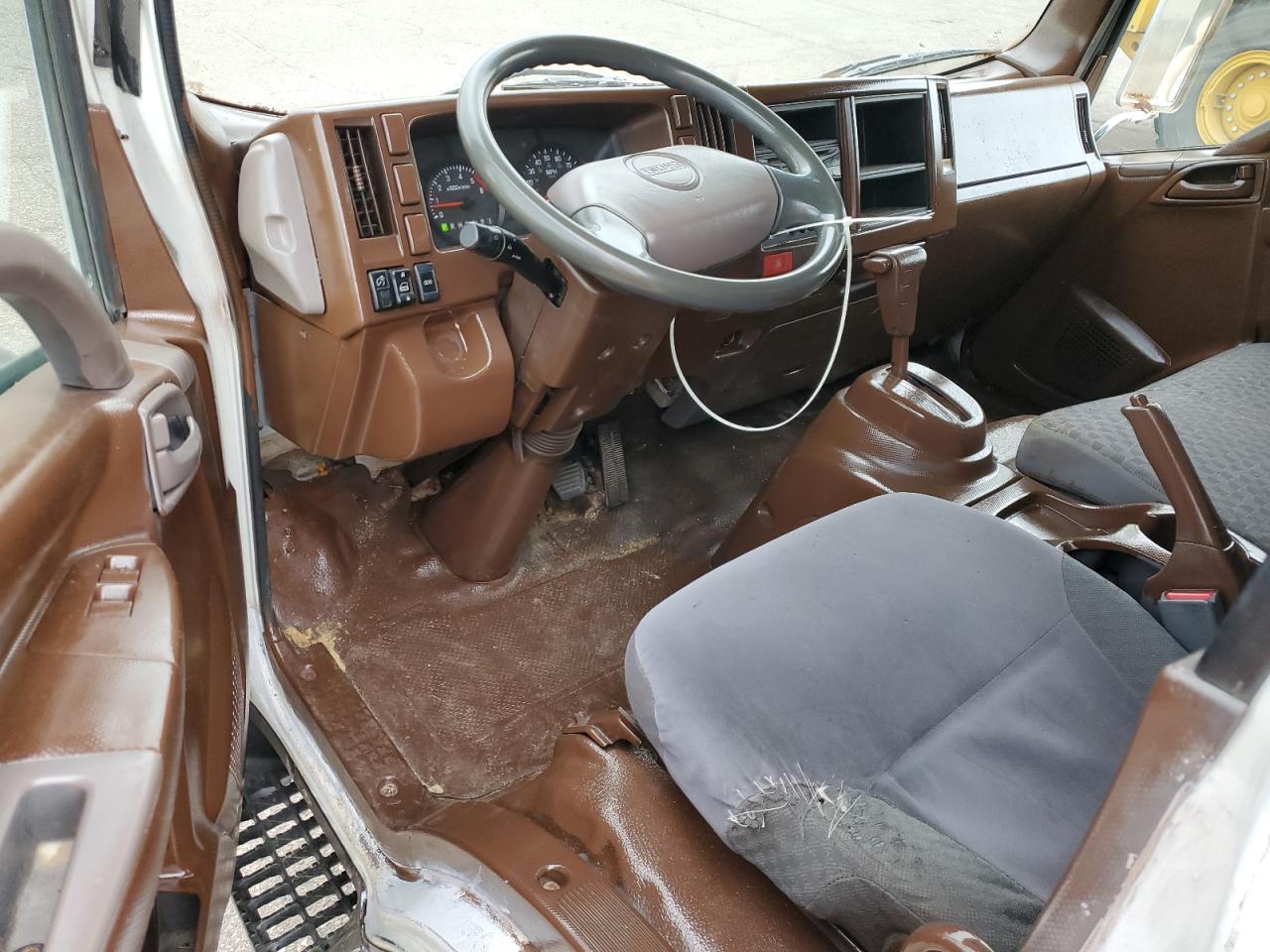 2015 Isuzu Npr VIN: 54DB4W1B8FS808024 Lot: 90294455