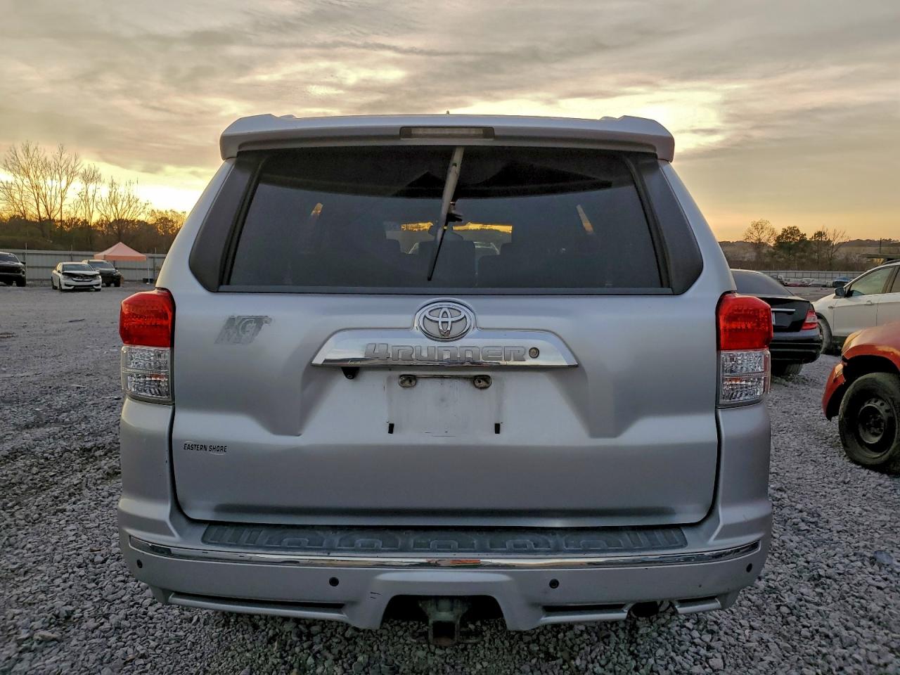2011 Toyota 4Runner Sr5 VIN: JTEZU5JR2B5014800 Lot: 93951925