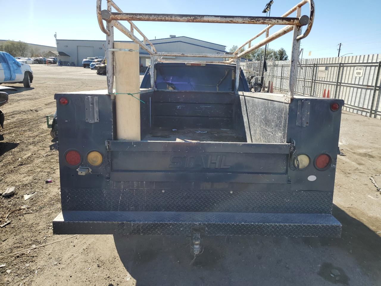 1998 Chevrolet Gmt-400 C2500 VIN: 1GCFC24M7WZ253248 Lot: 91644095