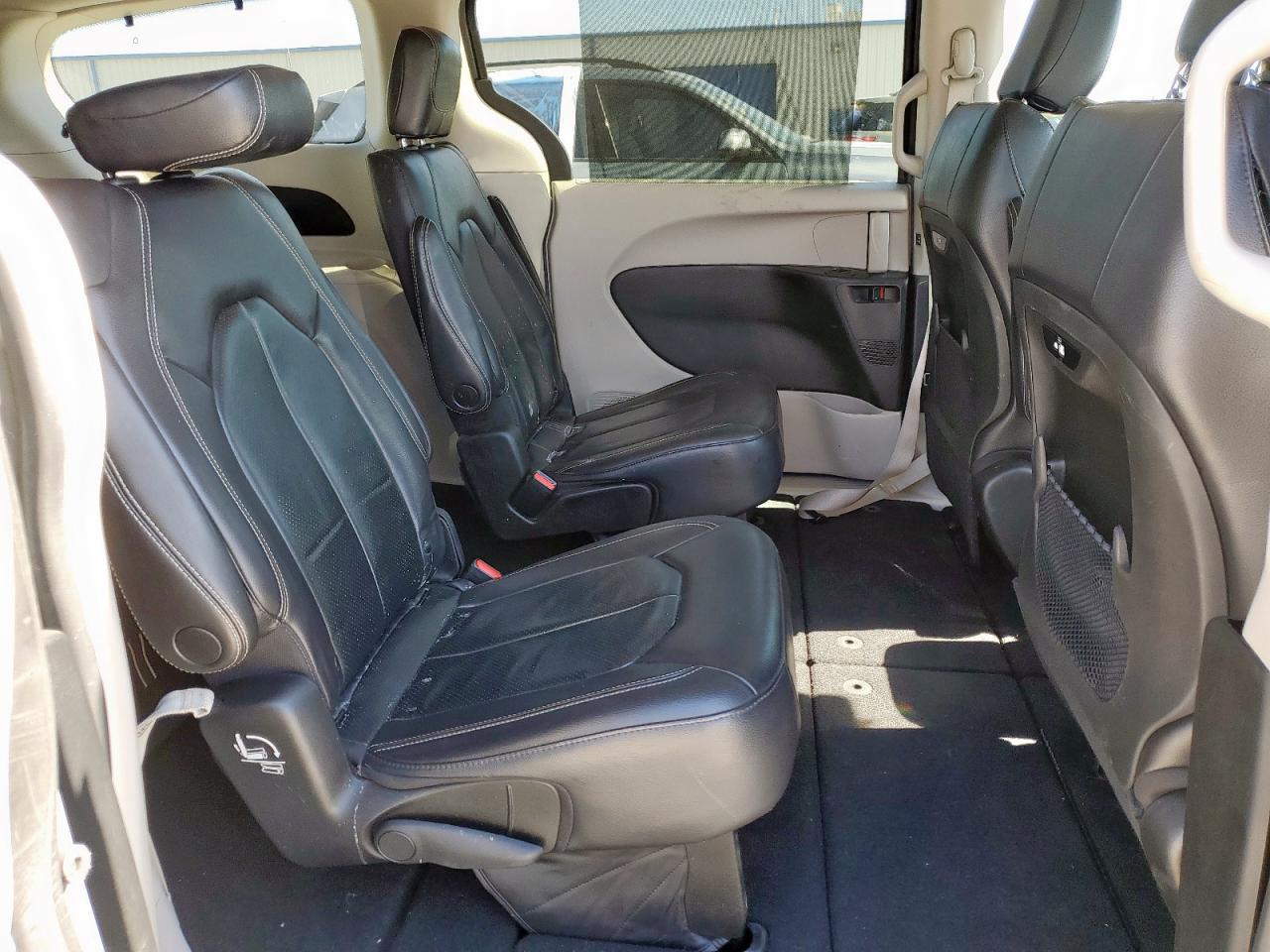 2022 Chrysler Pacifica Touring L VIN: 2C4RC1BG4NR195368 Lot: 90992995